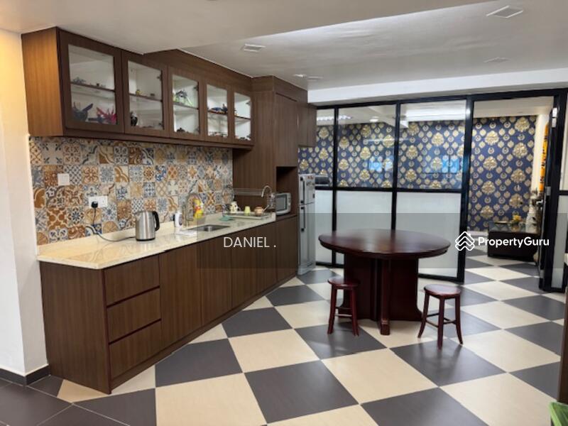 For Rent - Dataran De Palma