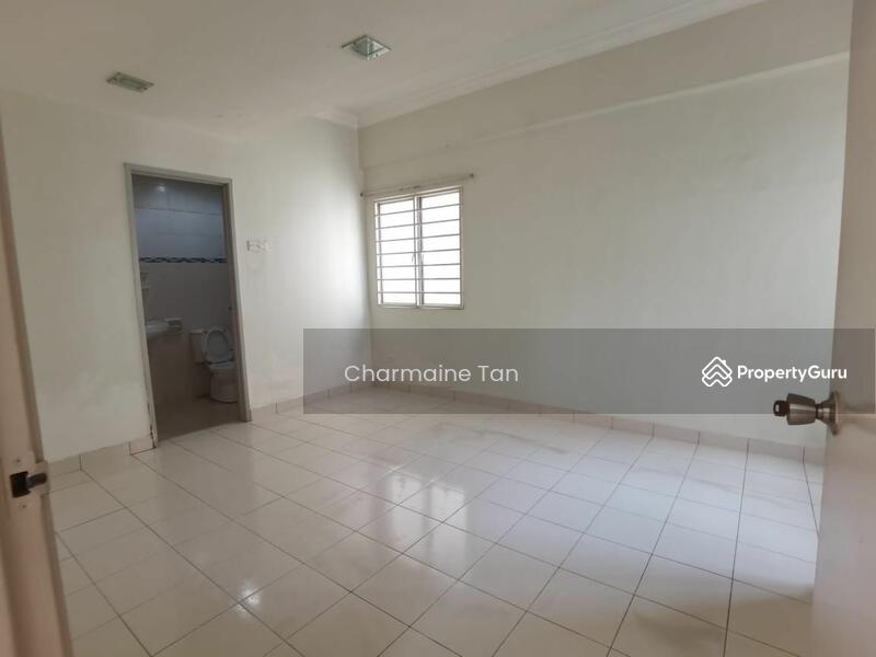 For Sale - Vista Mutiara
