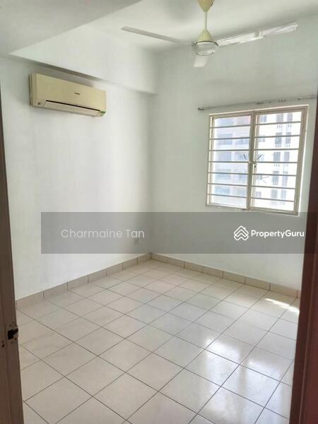 For Sale - Vista Mutiara
