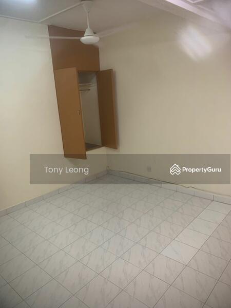 Untuk Disewa - TAMAN KENCANA 2 STOREY FO RENT , NEAR TAMAN MUDA