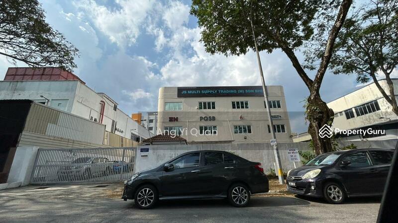 Untuk Disewa - Detached Fac, LA 21k, BU 14k, 200amp, Taman Bukit Maluri