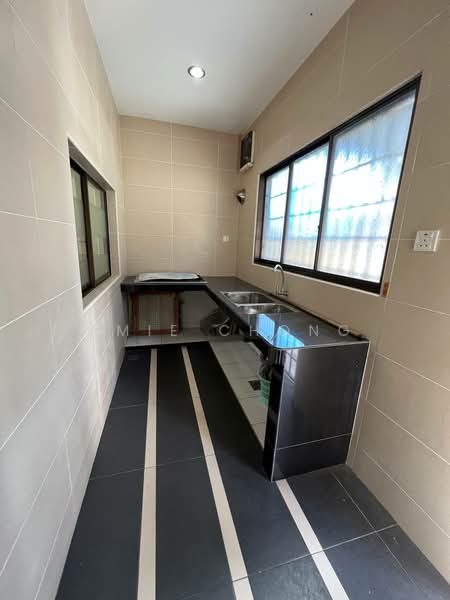 Pasir Puteh Double Storey Terrace House Super Long For Sale untuk Untuk Dijual - RM 338,000, Mac 2026 - PropertyGuru.com.my