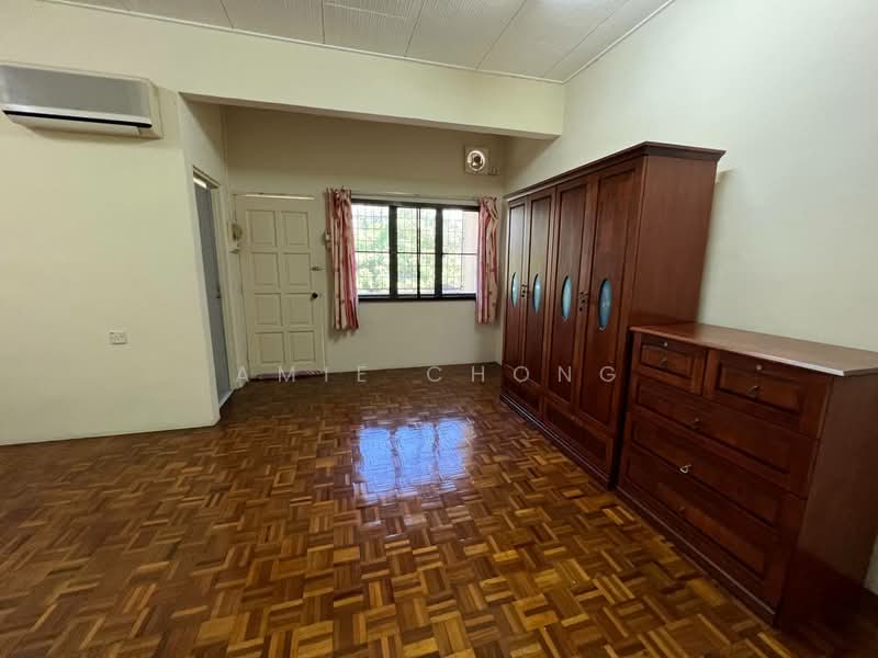 Pasir Puteh Double Storey Terrace House Super Long For Sale untuk Untuk Dijual - RM 338,000, Mac 2026 - PropertyGuru.com.my