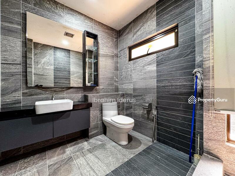 For Sale - ์Notting Hill