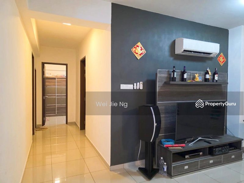 For Rent - Berjaya Condominium