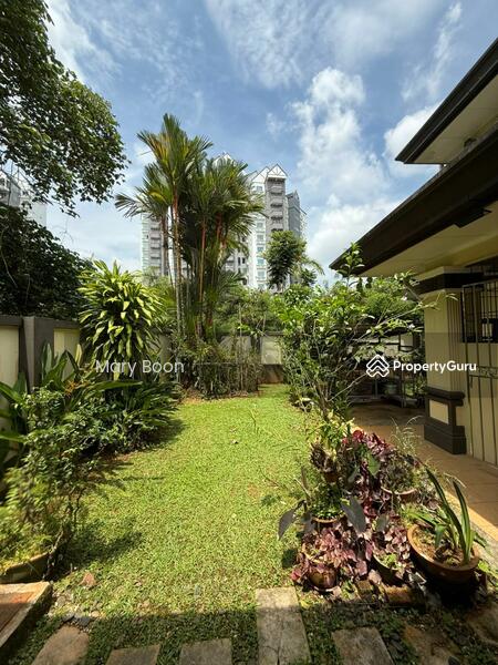 Untuk Dijual - Semi-Detached House at Tabuan Heights