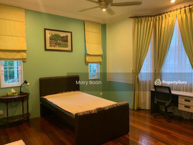 Untuk Dijual - Semi-Detached House at Tabuan Heights