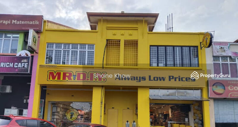 For Sale - Villa Tropika Bangi Kampung Sungai Tangkas Kajang ROI 5.6% MAIN ROAD 2 Storey Shop