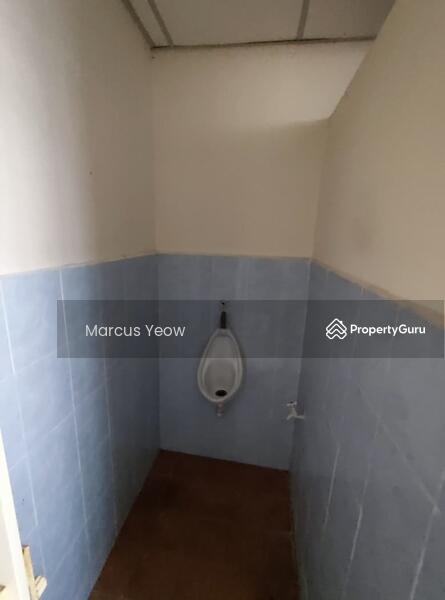 For Sale - Oakland Commercial Centre