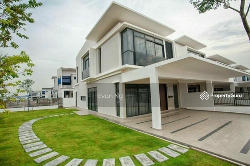For Sale - Sendayan!! Sendayan!! 47 x 70 Bumi Rumah besar corner