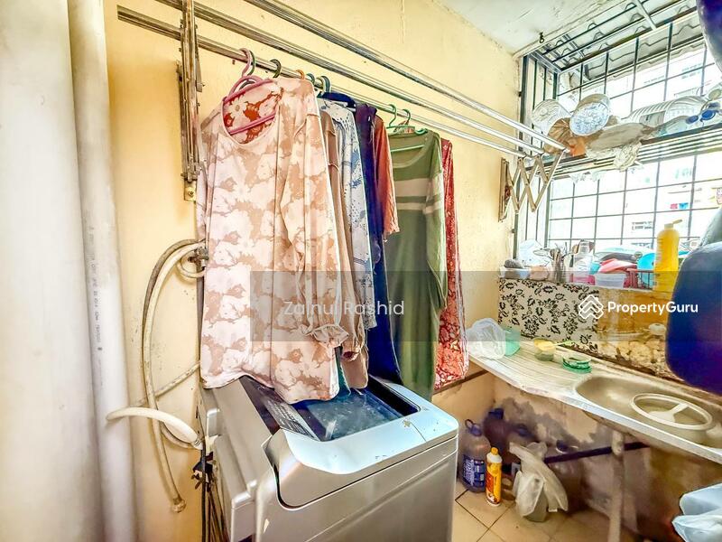 Untuk Dijual - PPR Pantai Ria