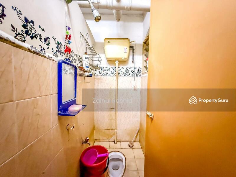 Untuk Dijual - PPR Pantai Ria