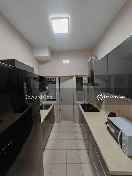 For Rent - Windsor Tower