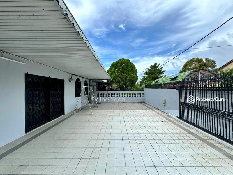 For Rent - Tanjung Tokong BIG LAND SEMI-D 4200sqtt 6 Cars