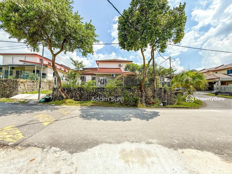 For Sale - 2-storey Terrace House at Bukit Sentosa