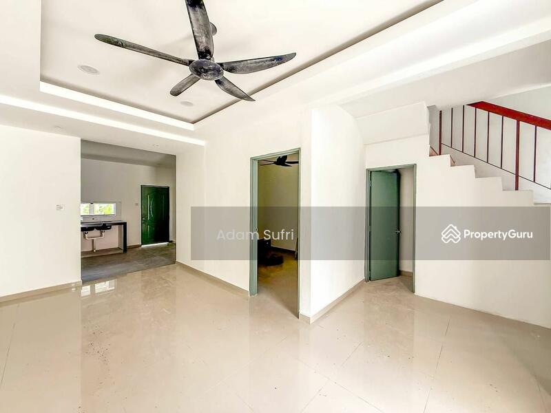 For Sale - 2-storey Terrace House at Bukit Sentosa