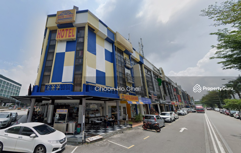 For Rent - Seri Kembangan | Corner Lot | Ground Floor Shop | Facing Main Road