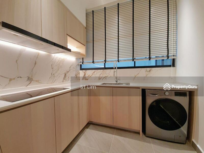 gurney condo