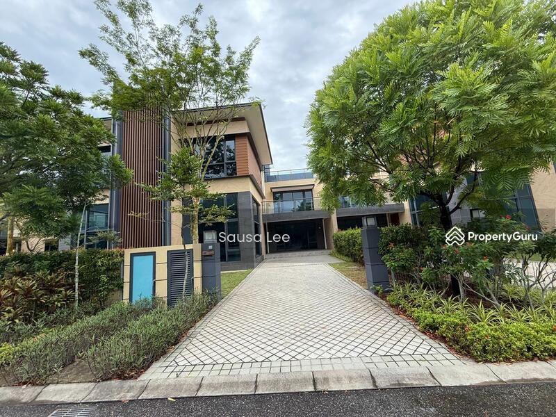 Untuk Dijual - 3.5-storey Terraced House at Forest City