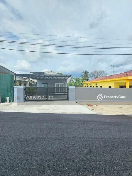 For Sale - 1-storey Terraced House at Kampung Bahru