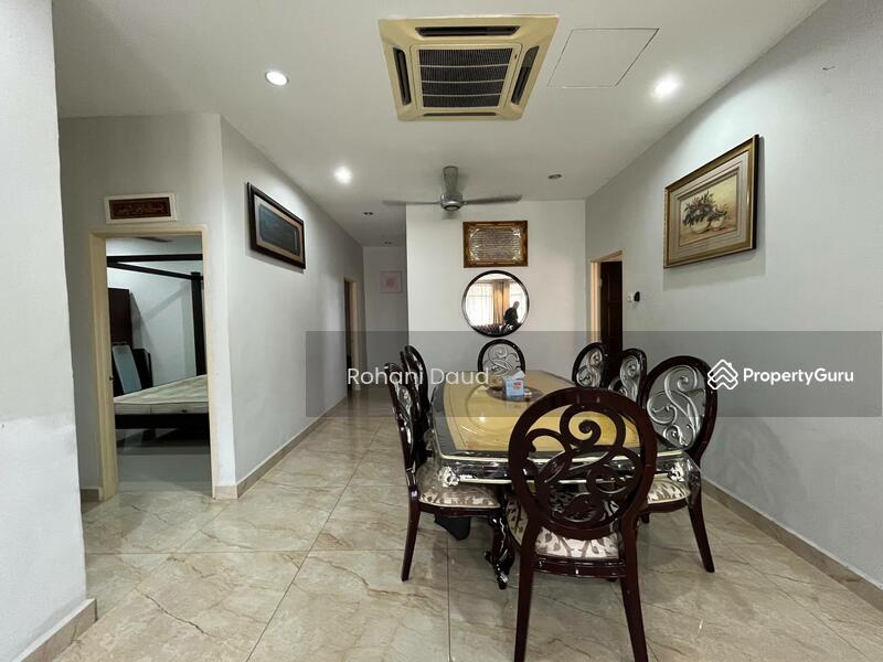 Untuk Disewa - 1 Storey Banglow Desa Pinggiran Putra KAJANG