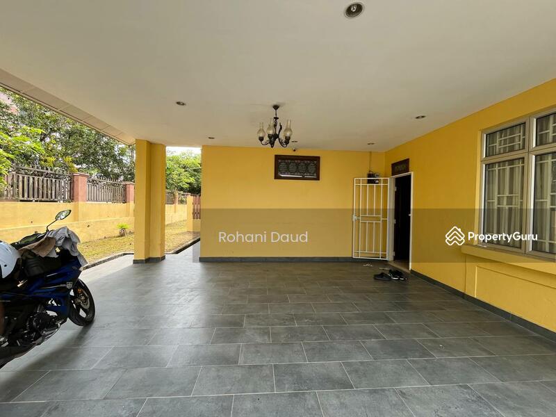 Untuk Disewa - 1 Storey Banglow Desa Pinggiran Putra KAJANG