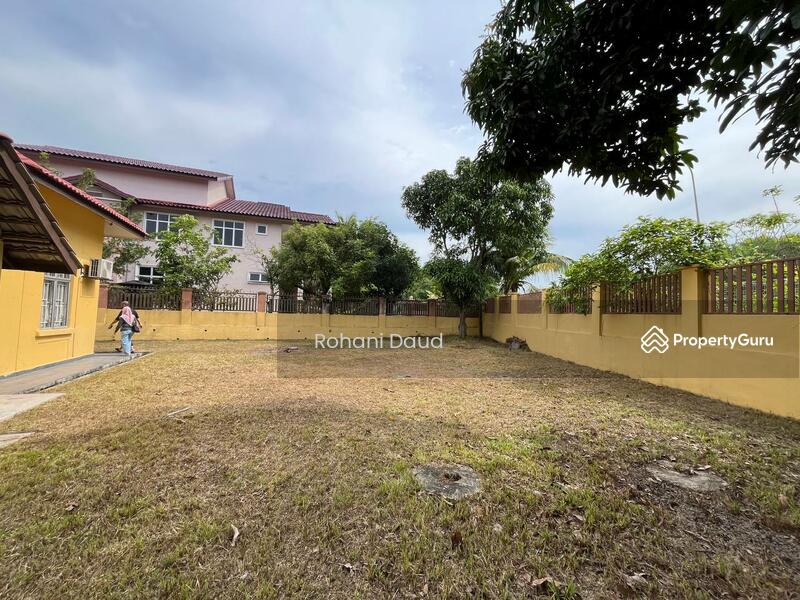 Untuk Disewa - 1 Storey Banglow Desa Pinggiran Putra KAJANG