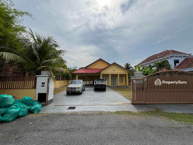Untuk Disewa - 1 Storey Banglow Desa Pinggiran Putra KAJANG