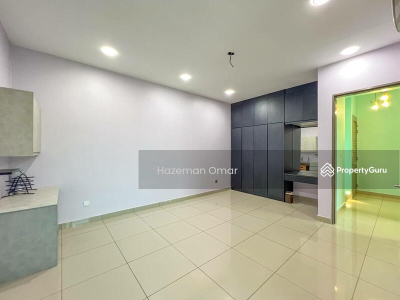 Untuk Dijual - [1539 sqft - Renovated - Facing Open] The Strata Townhouse Bandar Puteri Bangi