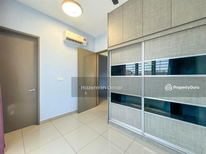 Untuk Dijual - [1539 sqft - Renovated - Facing Open] The Strata Townhouse Bandar Puteri Bangi