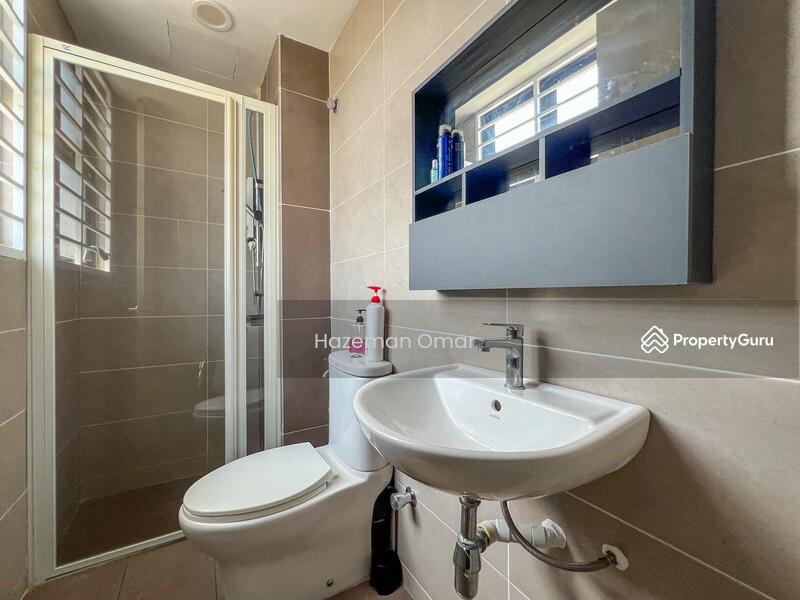 Untuk Dijual - [1539 sqft - Renovated - Facing Open] The Strata Townhouse Bandar Puteri Bangi