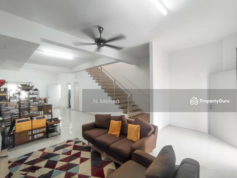 For Sale - Casa Green