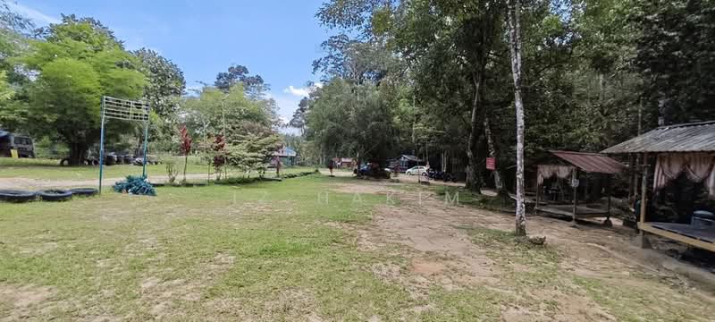 Agricultural Land for Sale in Kampung Ulu Kalong (Ulu Yam) - Iz Hakim - Exterior - PropertyGuru.com.my