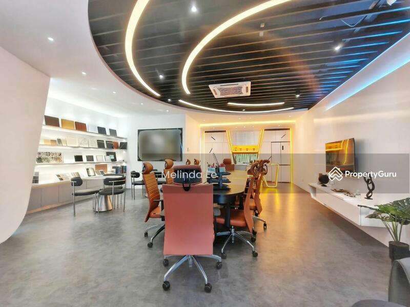 For Rent - Johor Bahru Victory Kempas Utama Nice Design 3 Storey Shop Office (Gf)