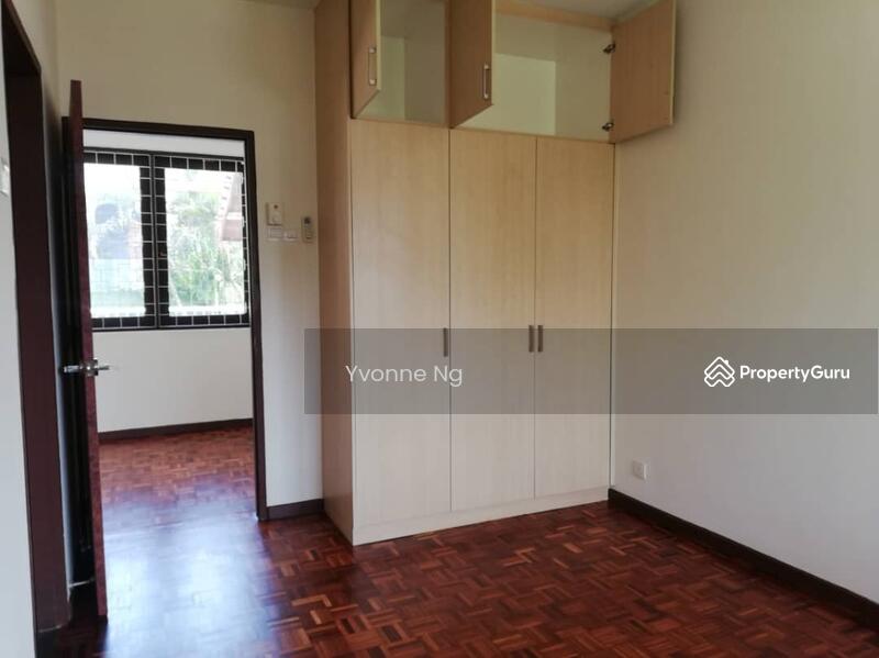 For Rent - TAMAN YARL, OLD KLANG ROAD, BUNGALOW FOR RENT