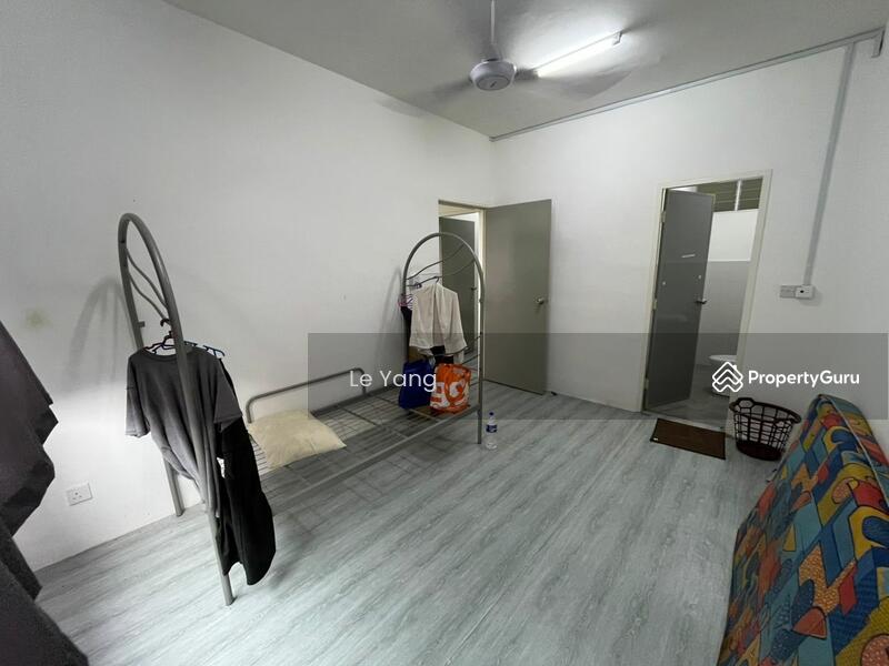 For Rent - Setia Indah Flat