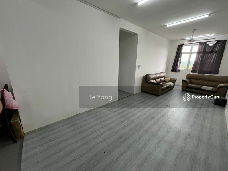 For Rent - Setia Indah Flat