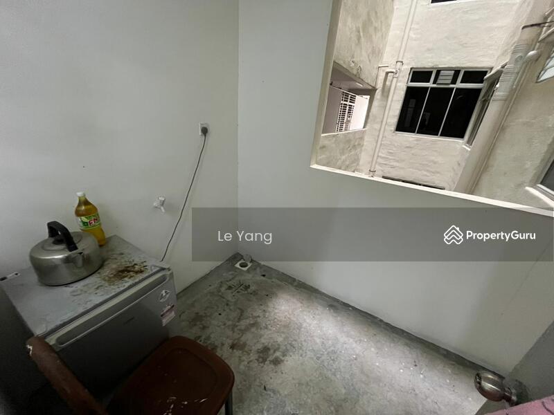 For Rent - Setia Indah Flat