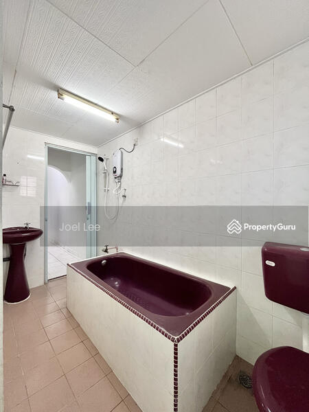 Bathroom 2