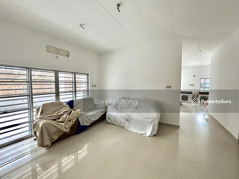 For Sale - S2 PARK AVENUE SINGLE STOREY BUNGALOW