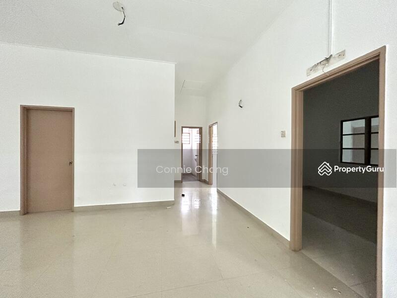 For Sale - S2 PARK AVENUE SINGLE STOREY BUNGALOW