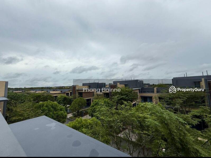 Untuk Dijual - FOREST CITY
