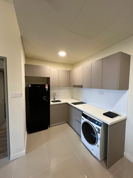 For Rent - 8th & Stellar