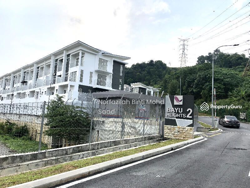 For Sale - Facing Open,renovated, 3 storey bayu height 2,Seri kembangan