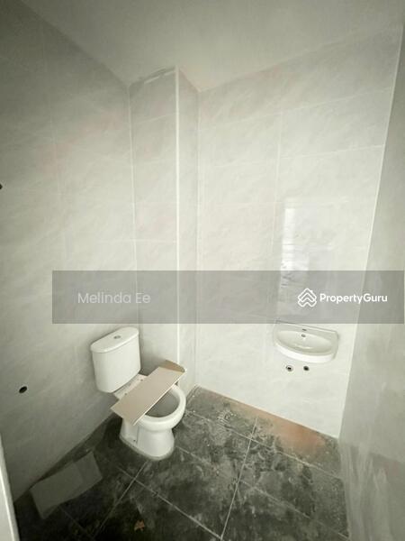 Untuk Dijual - Pasir Gudang Taman Air Biru Refurbish Renovated 2 Storey Terrace 5bed