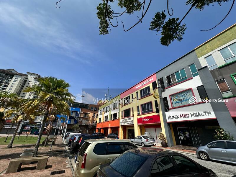 For Sale - Bandar Tun Razak