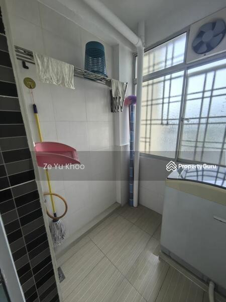 For Rent - Mewah Court