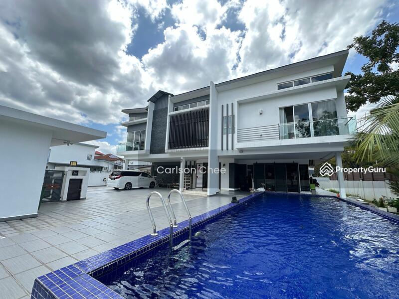 For Sale - Bungalow at Usj 1