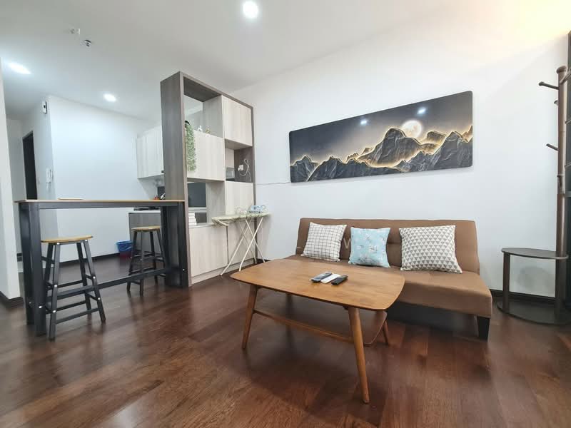 Servis Apartment untuk Dijual di Queensville - Ken Lew - Living Room - PropertyGuru.com.my