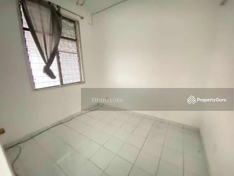 Untuk Disewa - 2-storey Terrace House at Bandar Sri Damansara
